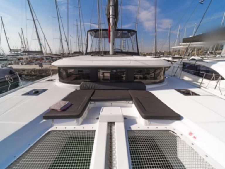 Ein Lagoon Lagoon 46[G] mieten in Álimos