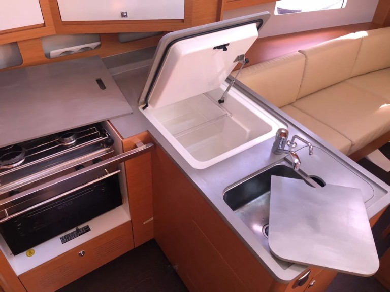 Ein Dufour Dufour 37 mieten in Palermo