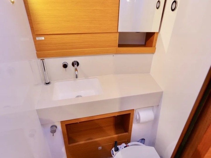 Segelboot mieten in Procida - Dufour Dufour 530