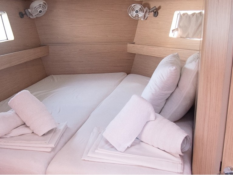 Boot mieten Néa Péramos günstig Oceanis 41.1