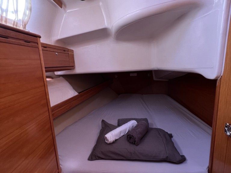 Bavaria Bavaria 39 Cruiser mieten Kavála