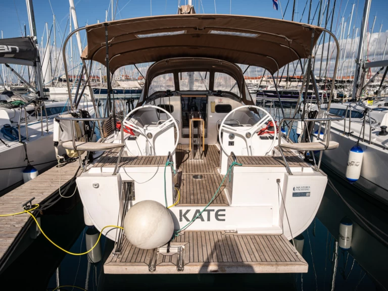 Segelboot mit oder ohne Skipper Elan mieten in Pirovac