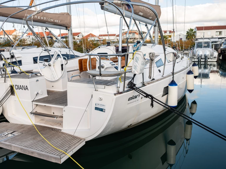 YachtCharter in Pirovac - Elan Impression 45.1 auf SamBoat
