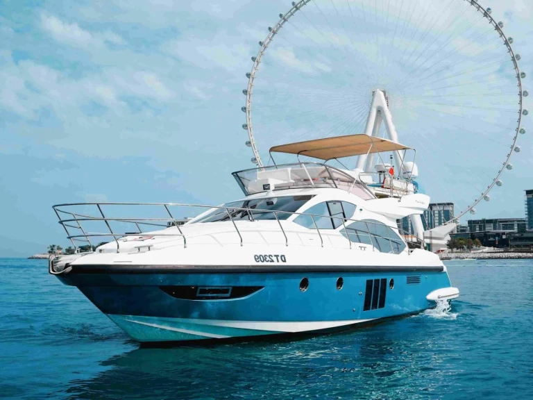 Yacht mieten in Dubai Marina zum besten Preis