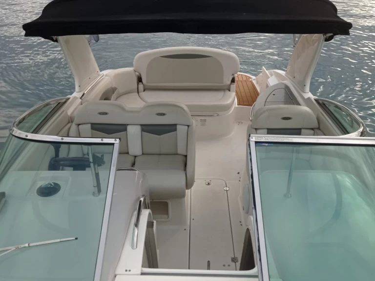 Ein Chaparral 275 ssi mieten in Split