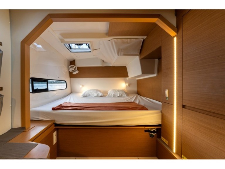 Excess Excess 11 (Owners Version) mieten Papeete