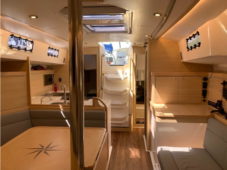 Segelboot mit oder ohne Skipper Delta Yacht mieten in Paraty