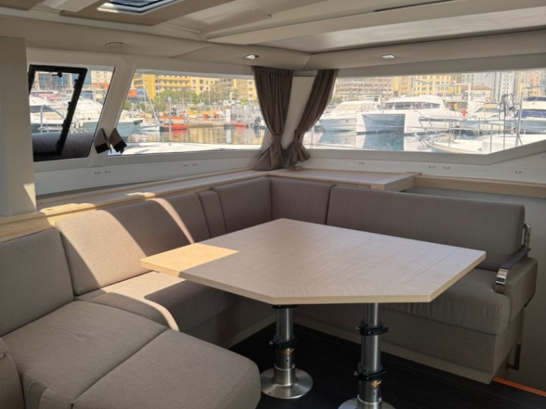 YachtCharter in Ajaccio - Fountaine Pajot Tanna 47 auf SamBoat