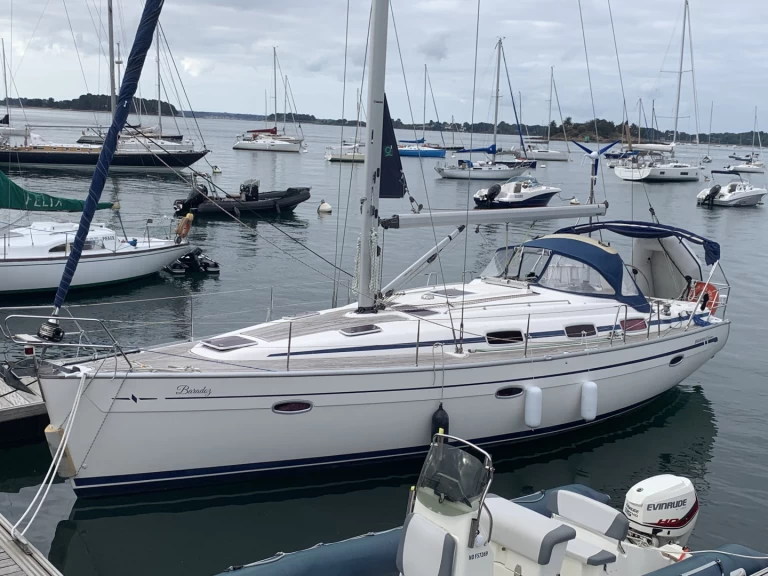 Ein Bavaria Bavaria 39 Cruiser mieten in Locmiquélic