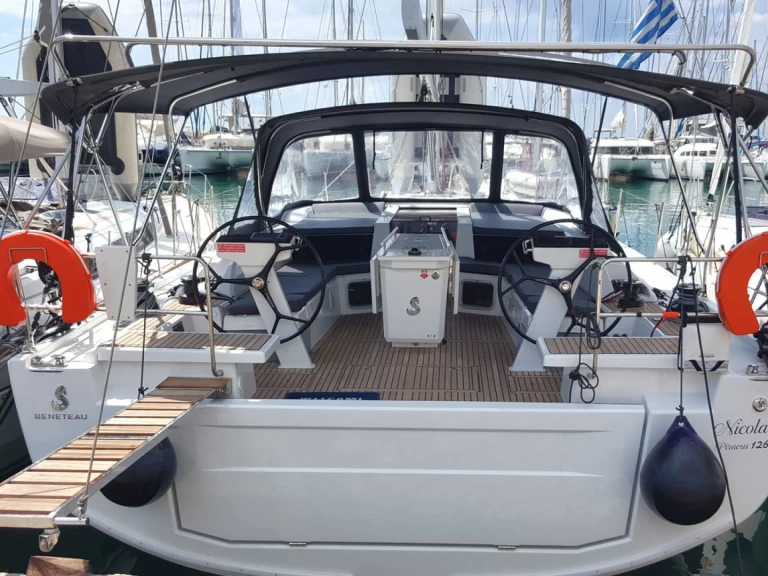 Vermietung Segelboot Bénéteau mit Führerschein