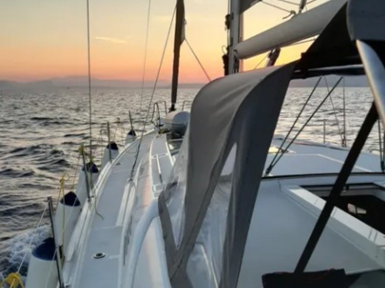 Ein Bénéteau Oceanis 46.1 mieten in Lefkáda