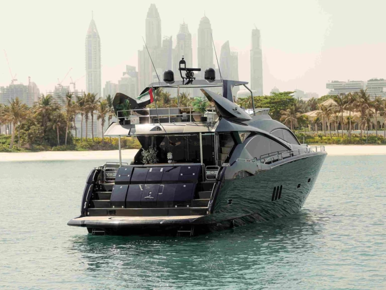 Yacht mit oder ohne Skipper Sunseeker mieten in Dubai Marina