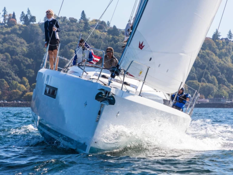 Segelboot mit oder ohne Skipper Jeanneau mieten in Puntone