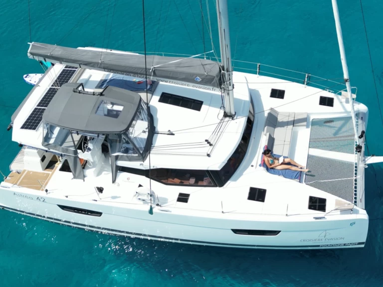 Katamaran mieten in Hyères - Fountaine Pajot Astrea 42