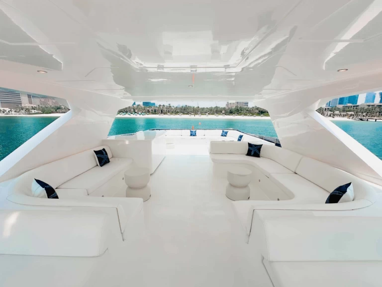 Bootsverleih Majesty Yachts 82 Dubai Marina Samboat