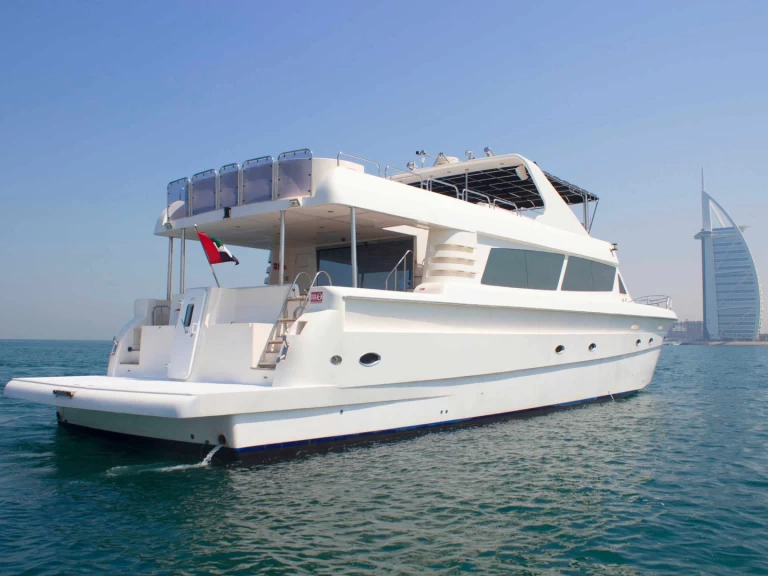 Yacht mieten in Dubai Marina - Gulf Craft 90