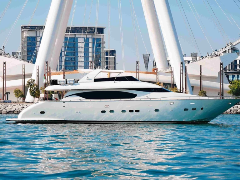 YachtCharter in Dubai Marina - Maiora 92 auf SamBoat