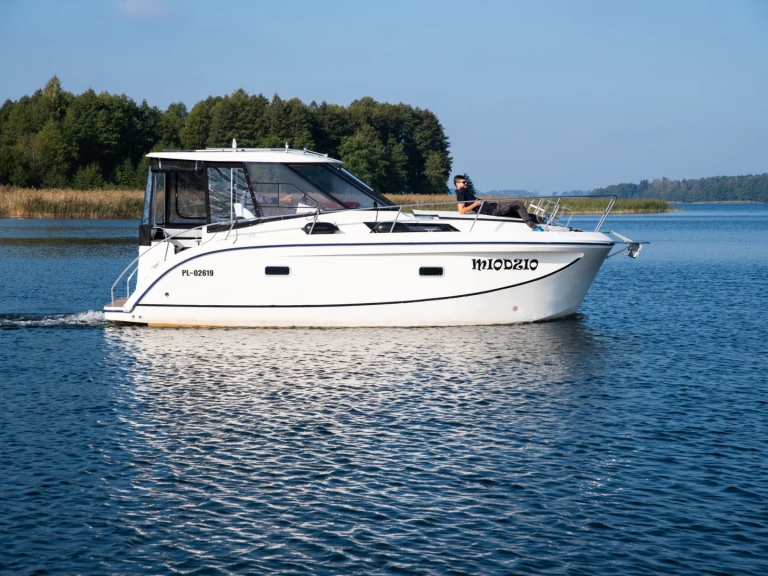 Hausboot mieten in Ogonki - Futura 860