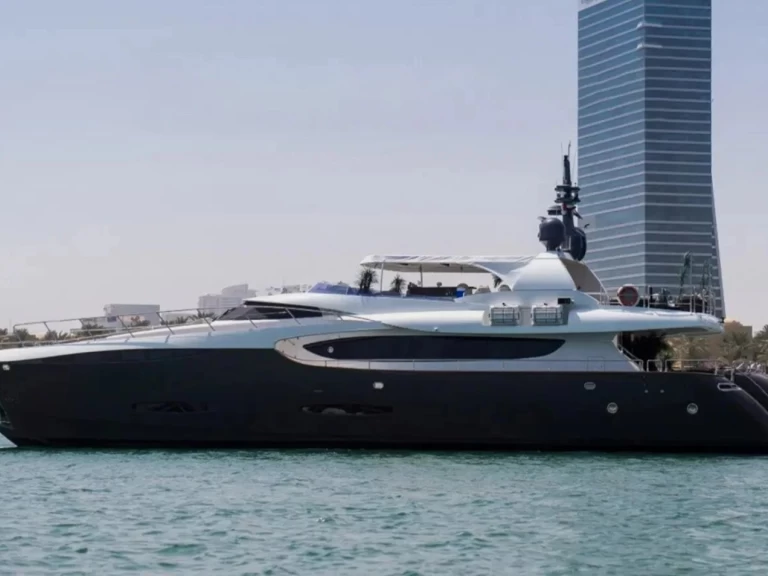 Bootsverleih NEDSHIP 100’  Dubai Marina Samboat