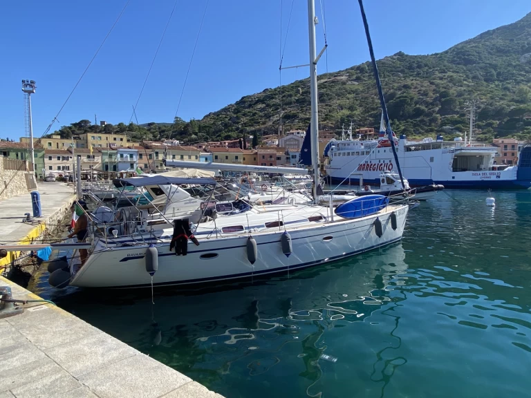 Bootsverleih Bavaria Bavaria 42 Cruiser San Lorenzo al Mare Samboat