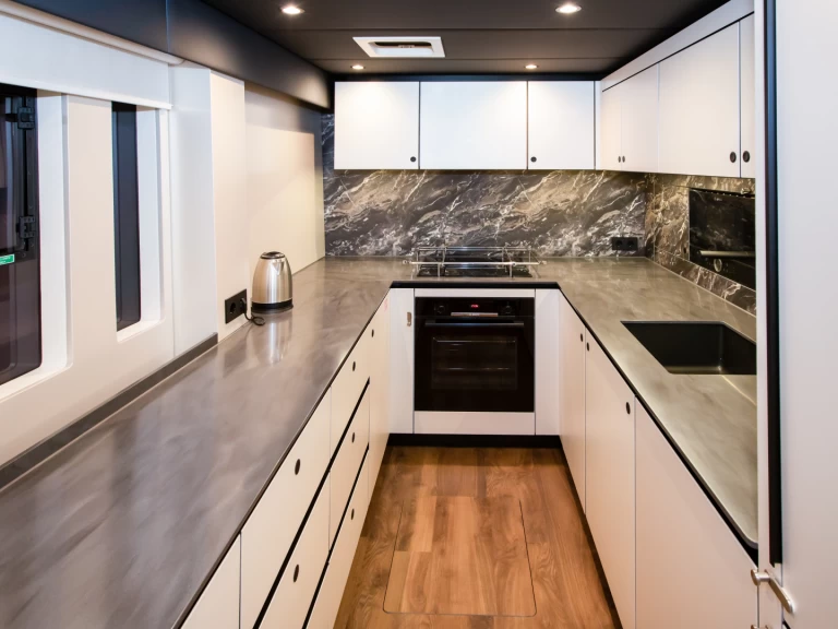 Vermietung Katamaran Sunreef mit Führerschein