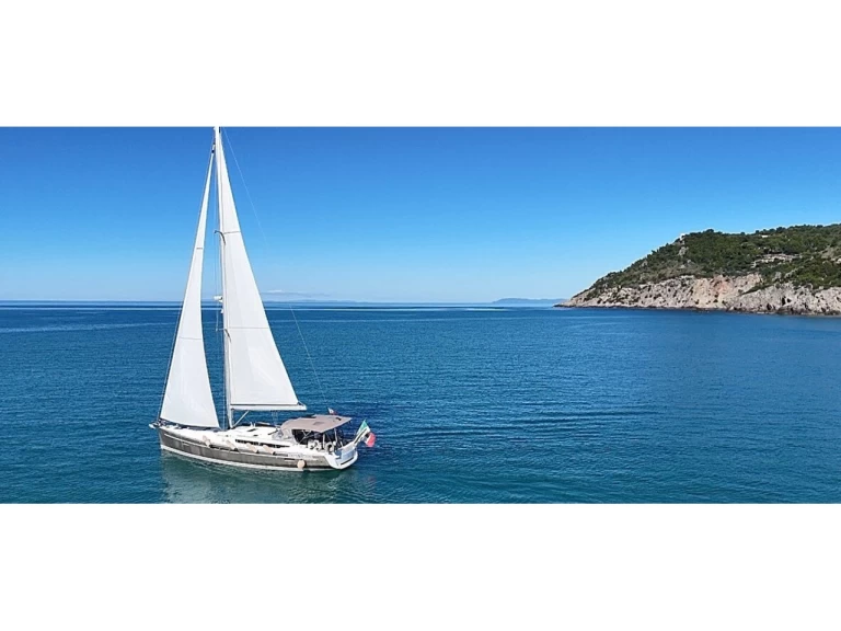 Ein Jeanneau Sun Odyssey 509 mieten in Talamona