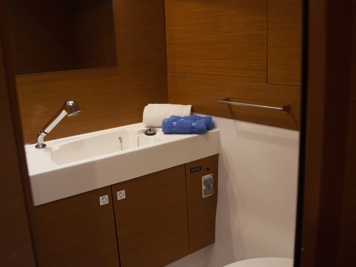 YachtCharter in Zakynthos (Island) - Jeanneau Sun Odyssey 519 auf SamBoat