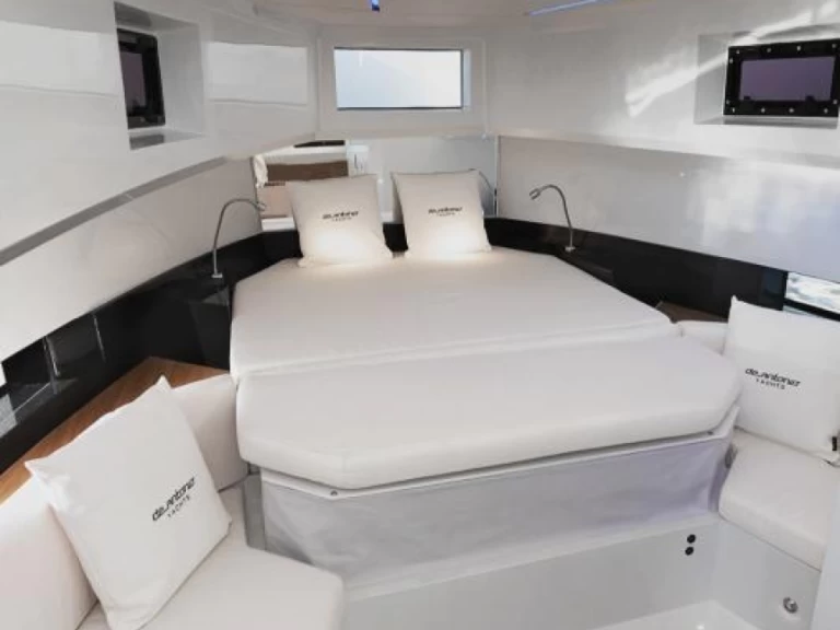 Motorboot mit oder ohne Skipper De Antonio mieten in Seget Donji