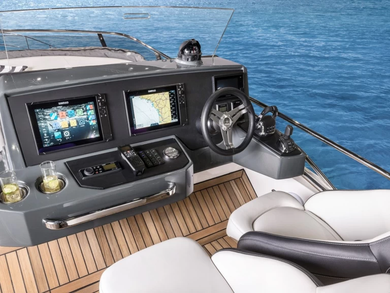 Vermietung Motorboot Bavaria mit Führerschein