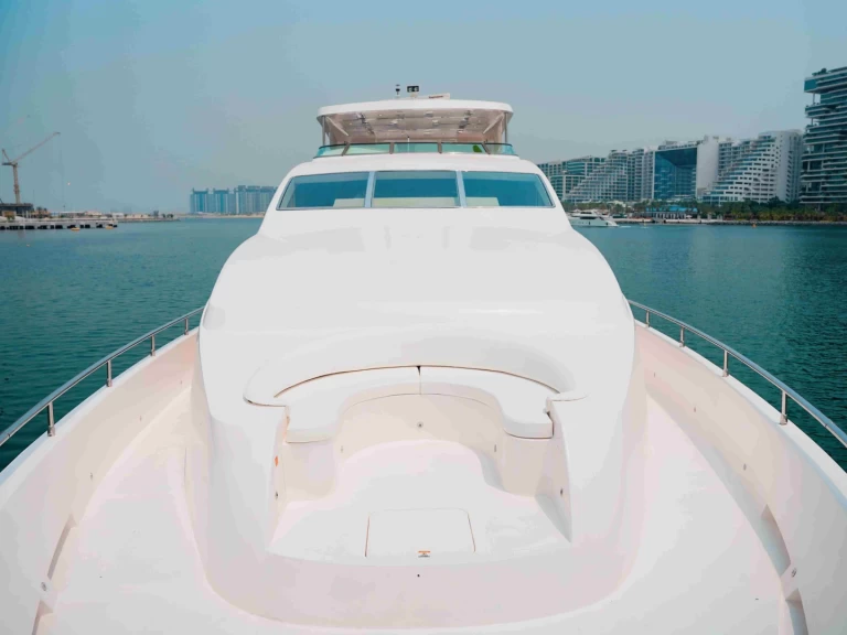 Yacht mit oder ohne Skipper Majesty Yachts mieten in Dubai Marina