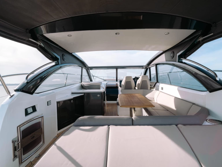 Bootsverleih Princess Princess V48 Cannes Samboat