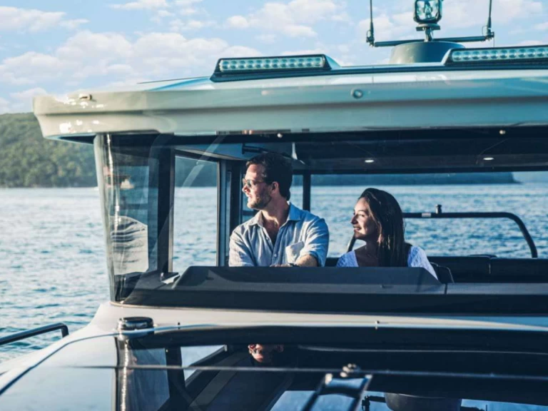 Motorboot mieten in Mykonos (City) zum besten Preis