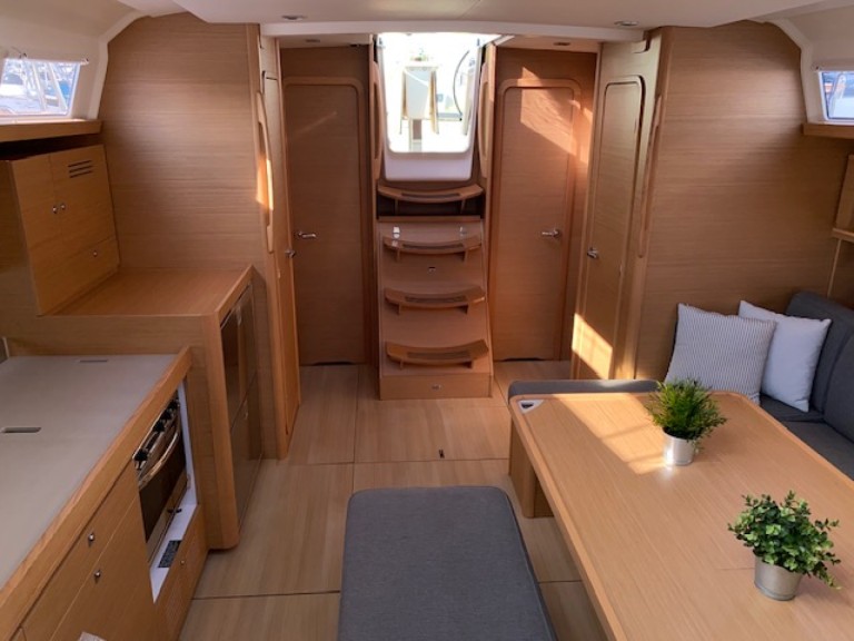 Segelboot mieten in Gouviá zum besten Preis