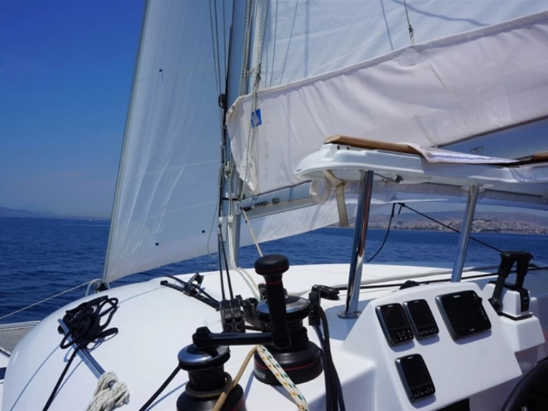 YachtCharter in Gouviá - Lagoon Lagoon 380 S2[G] auf SamBoat