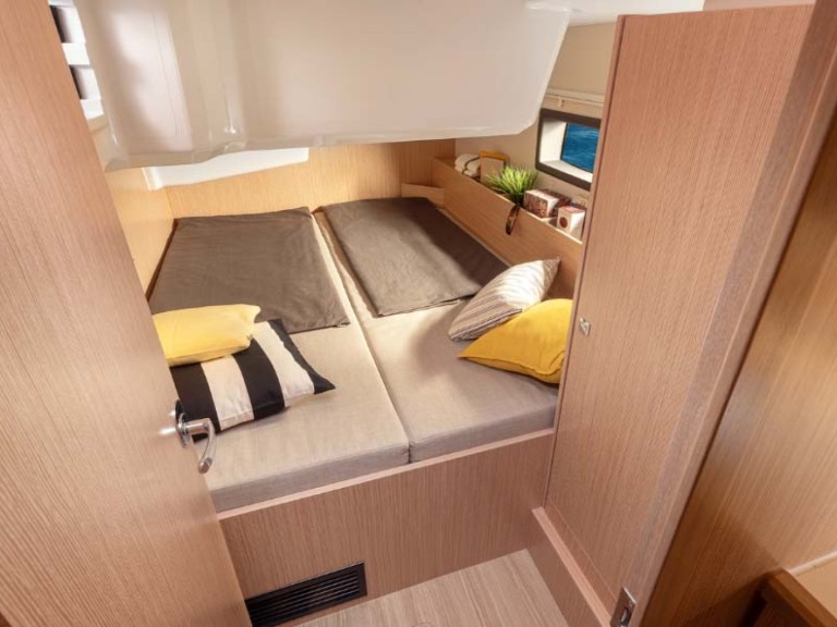 Bootsverleih Bavaria Bavaria C38 Agía Effimía Samboat