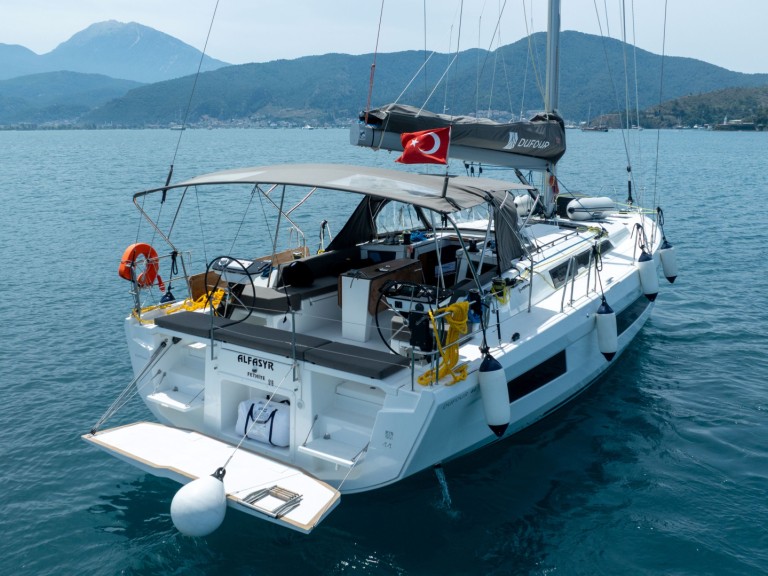 Boot mieten Fethiye günstig Dufour 44