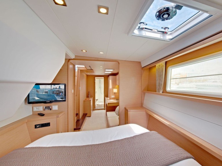 Katamaran mieten in Vlychada - Lagoon Lagoon 450 F