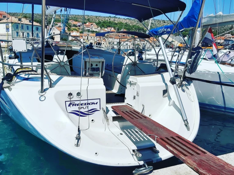 Ein Bavaria Bavaria 44 mieten in Split