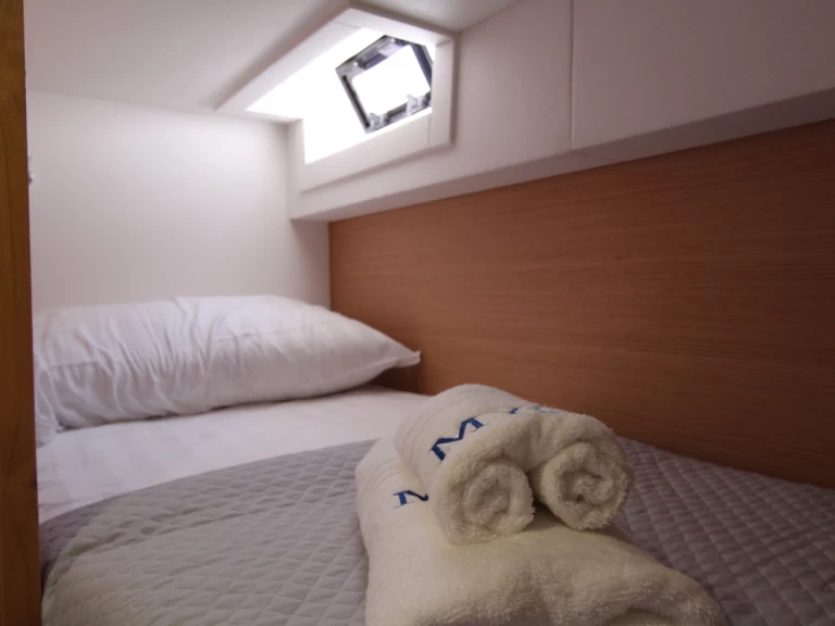 Dufour Dufour Catamarans 48 Sail mieten Castiglioncello