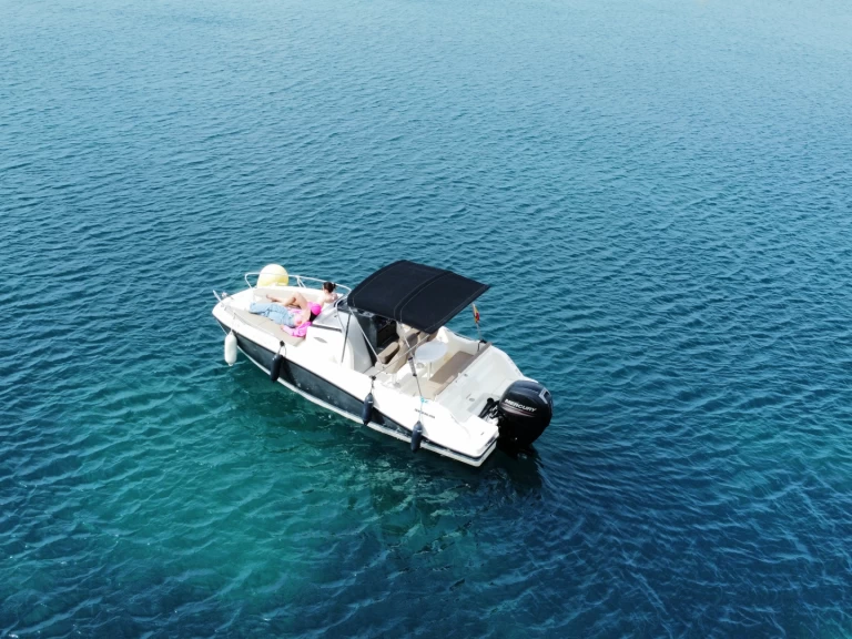 Quicksilver Activ 605 Sundeck mieten Calp / Calpe