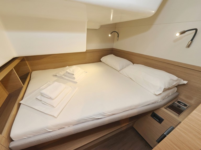 Ein Lagoon Lagoon 51 - 6 cabins/4heads mieten in Sukošan