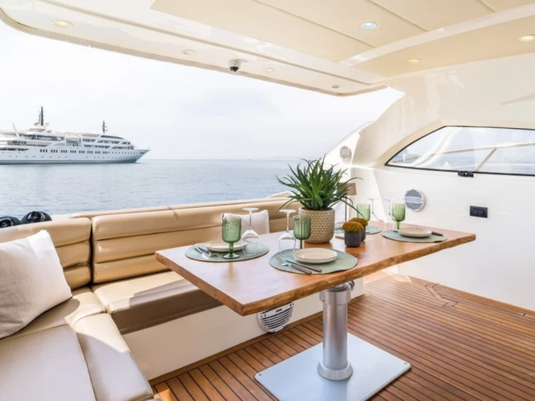 Yacht mieten in Mykonos (City) - Astondoa Astondoa 53 HT