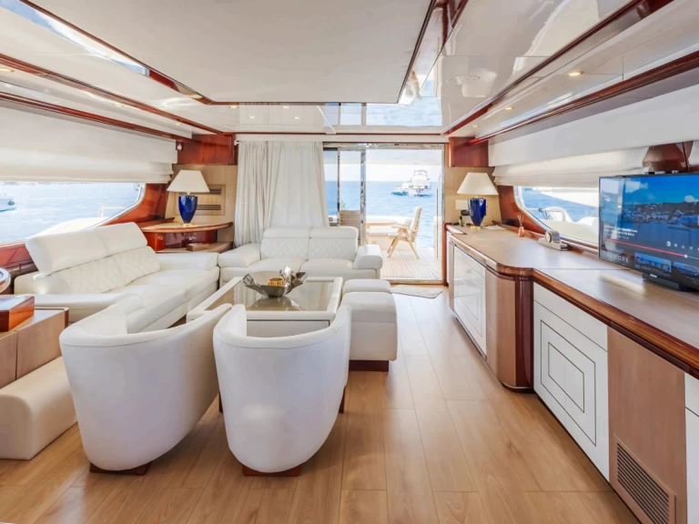 Vermietung Yacht Posillipo mit Führerschein