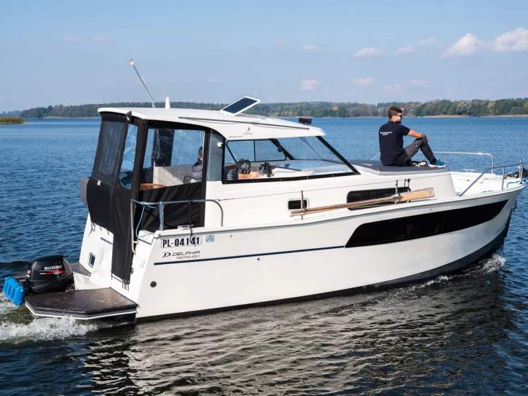 Vermietung Motorboot nautika mit Führerschein