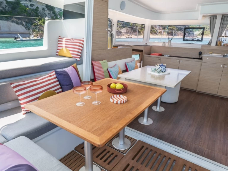 Katamaran mieten in Capo d'Orlando zum besten Preis