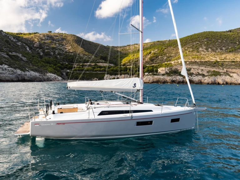 Bootsverleih Jeanneau Oceanis 34.1 Arzon Samboat