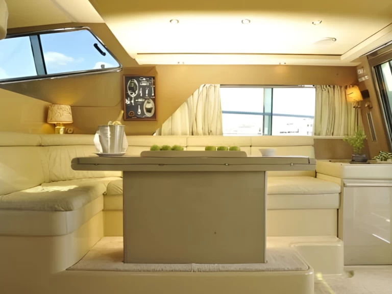 Motorboot mieten in Agios Nikolaos zum besten Preis