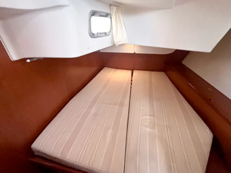 Segelboot mit oder ohne Skipper Bénéteau mieten in Ajaccio