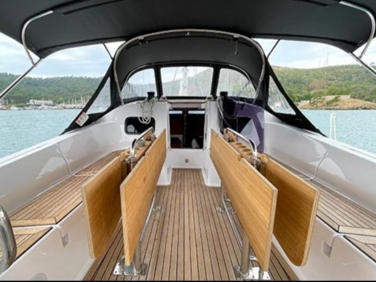 Segelboot mieten in Álimos zum besten Preis