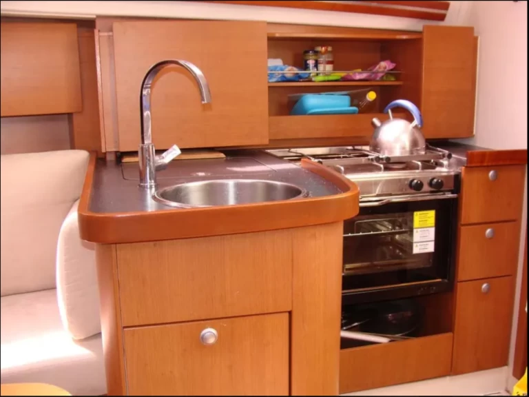 Boot mieten Álimos günstig Hanse 325